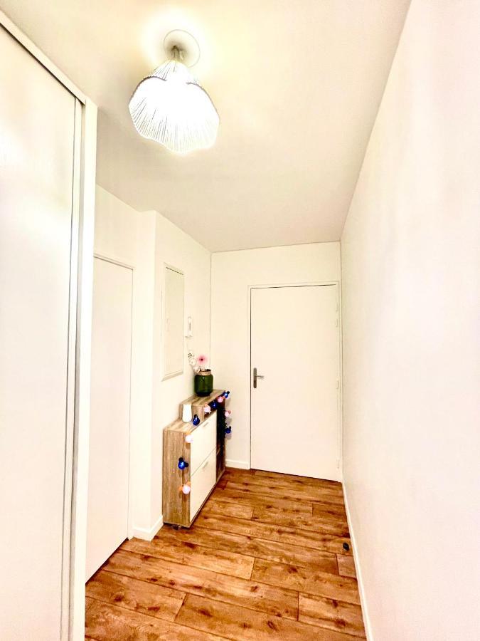 5 Min From Disneyland Cozy Retreat Lägenhet Montévrain Exteriör bild